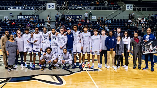 Bulldogs win big on senior day