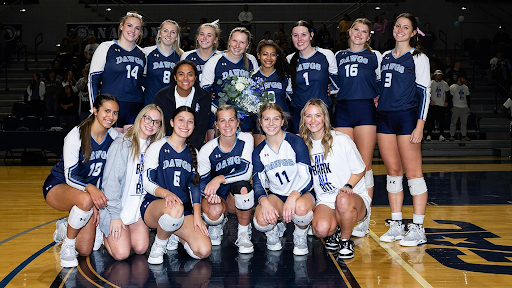 SWOSU Volleyball Wins on Senior Night with support from Thunder 66